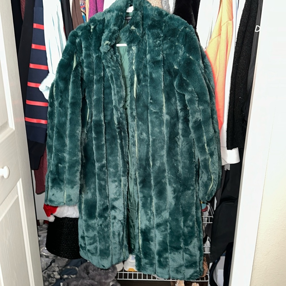Gorgeous Hunter Green faux fur winter coat in small